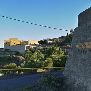 Landhuis Village. Tony Frías., Fasnia